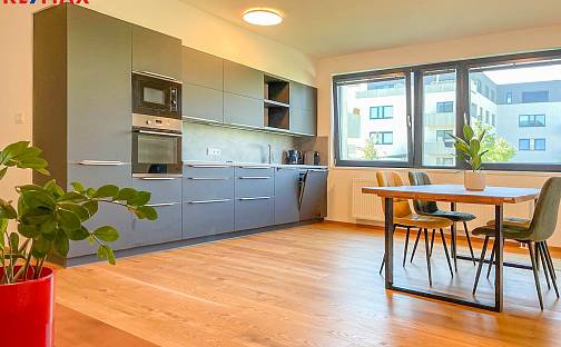 Prodej bytu 3+kk 80 m², Karla IV., Horoměřice, okres Praha-západ