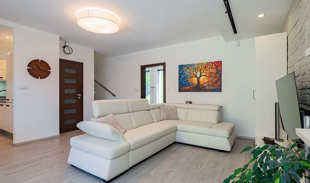 Prodej domu 109 m² s pozemkem 388 m², Popovičky – náhled fotky 12
