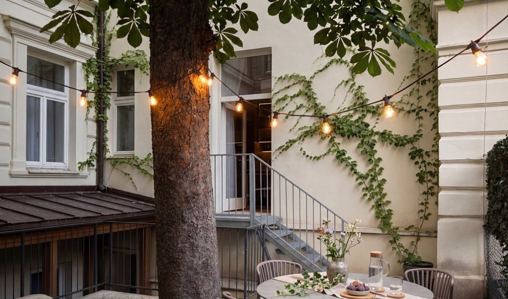 Prodej bytu 1+kk 35 m², Praha – náhled fotky 2