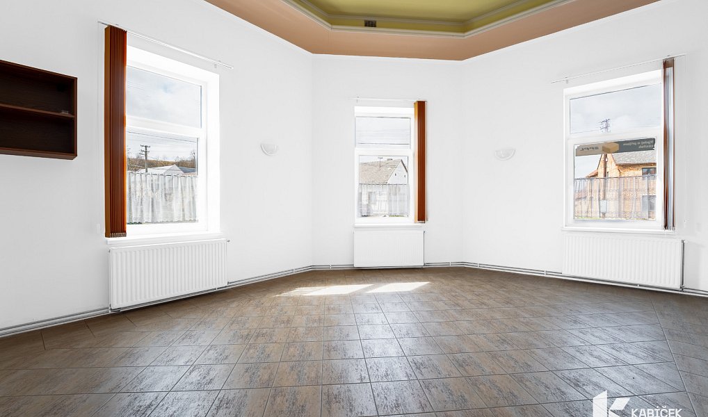 Prodej restaurace 454 m², Malínky – náhled fotky 12
