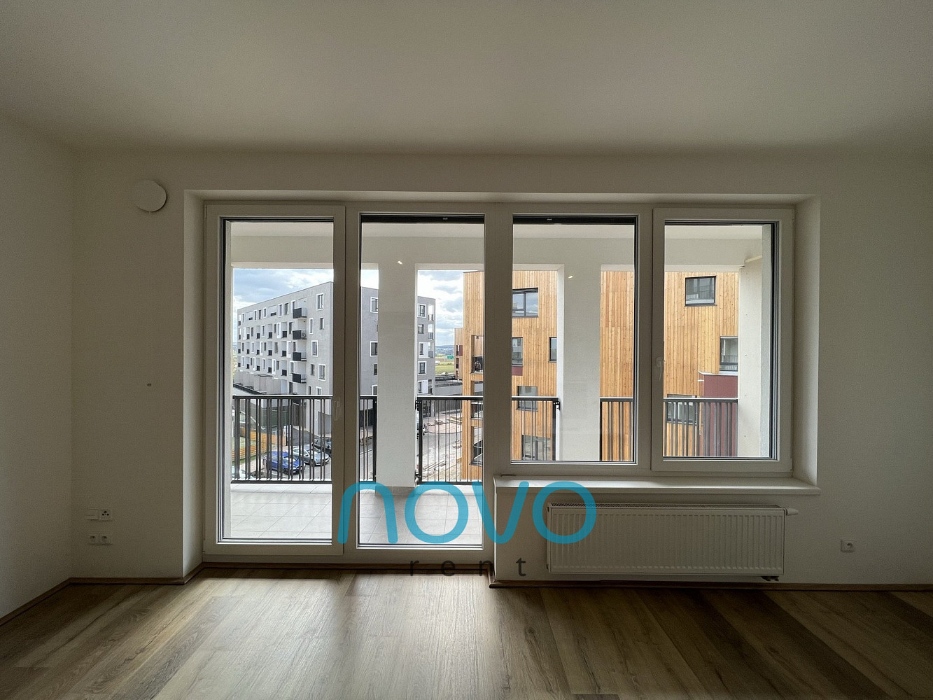 Pronájem bytu 1+kk 34 m² – fotografie 3
