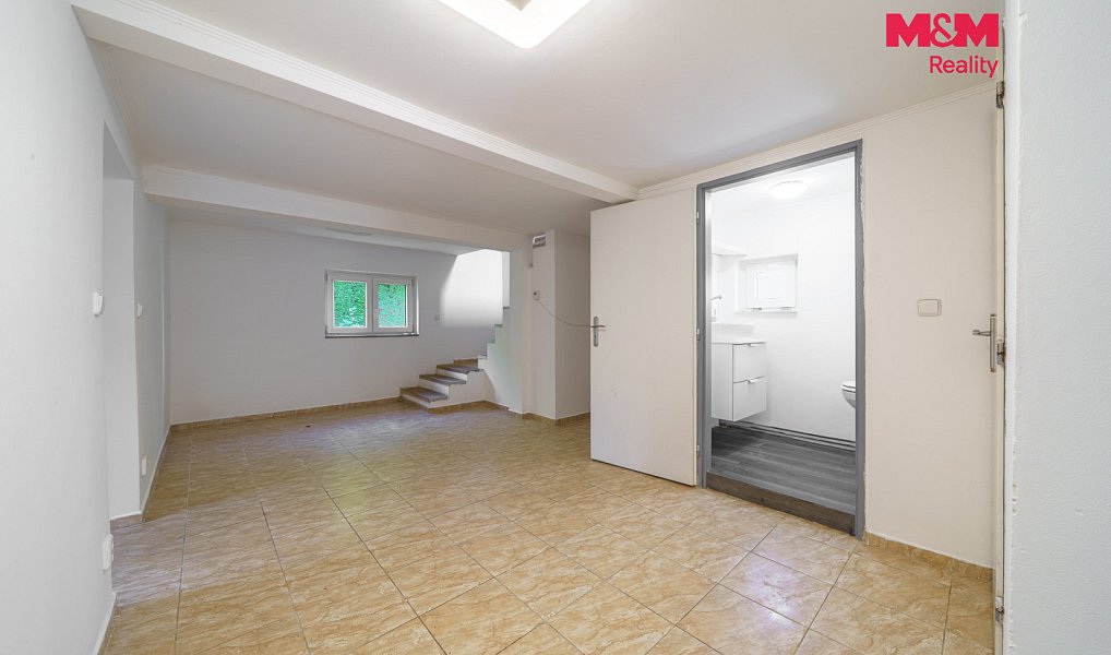 Prodej chaty/chalupy 130 m² s pozemkem 440 m², Hroznětín – náhled fotky 12