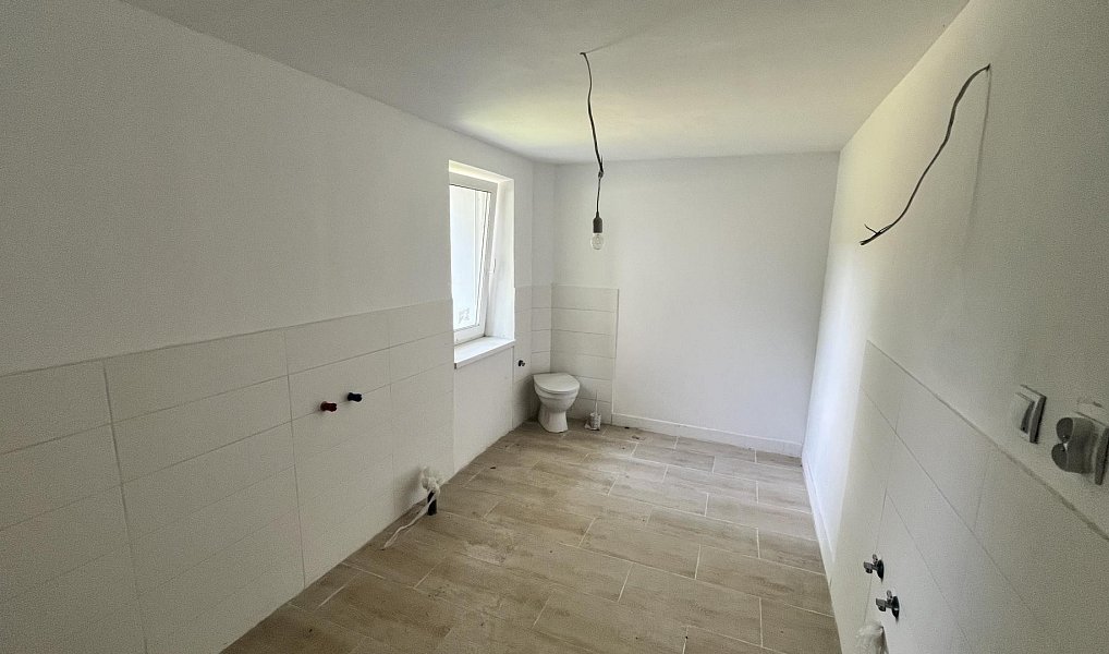 Prodej domu 160 m² s pozemkem 606 m², Jiříkov – náhled fotky 16