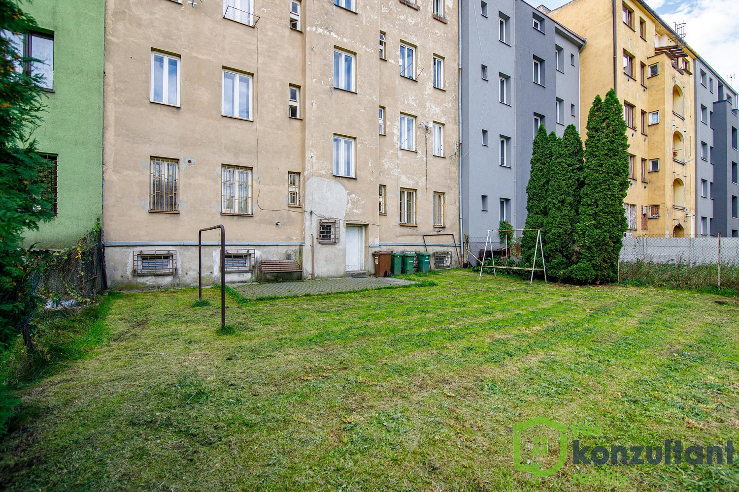 Prodej nájemního domu, činžáku 450 m² – fotografie 5