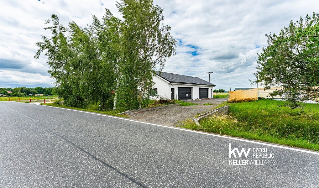 Prodej domu 212 m² s pozemkem 1 982 m², Choťánky – náhled fotky 27