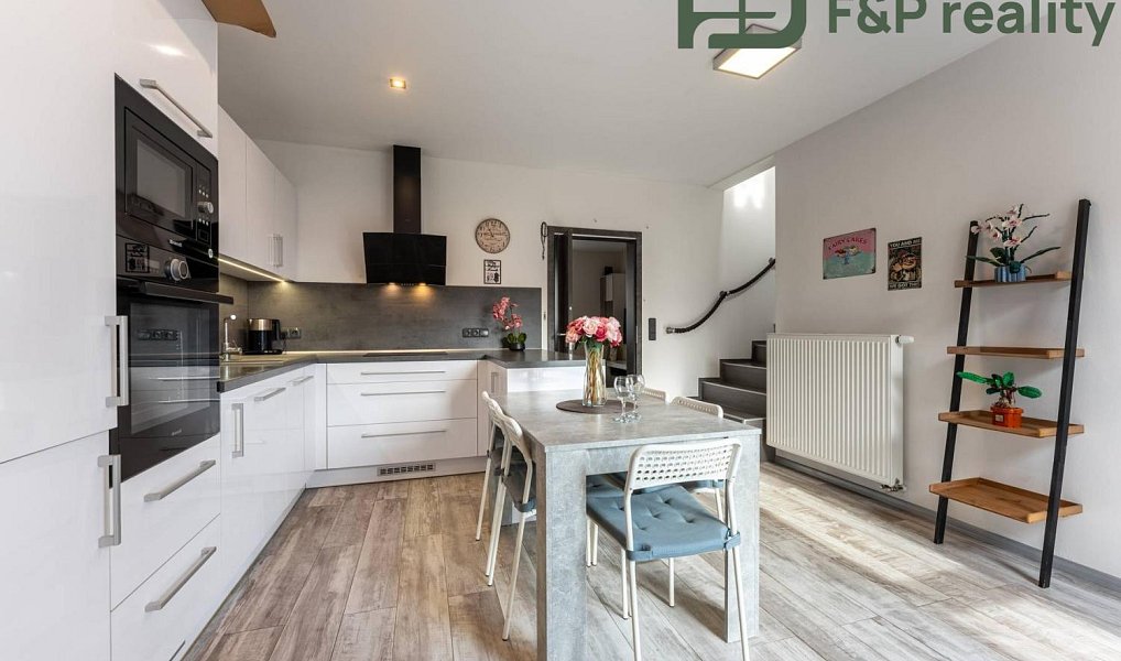 Prodej domu 180 m² s pozemkem 149 m², Přelouč – náhled fotky 15