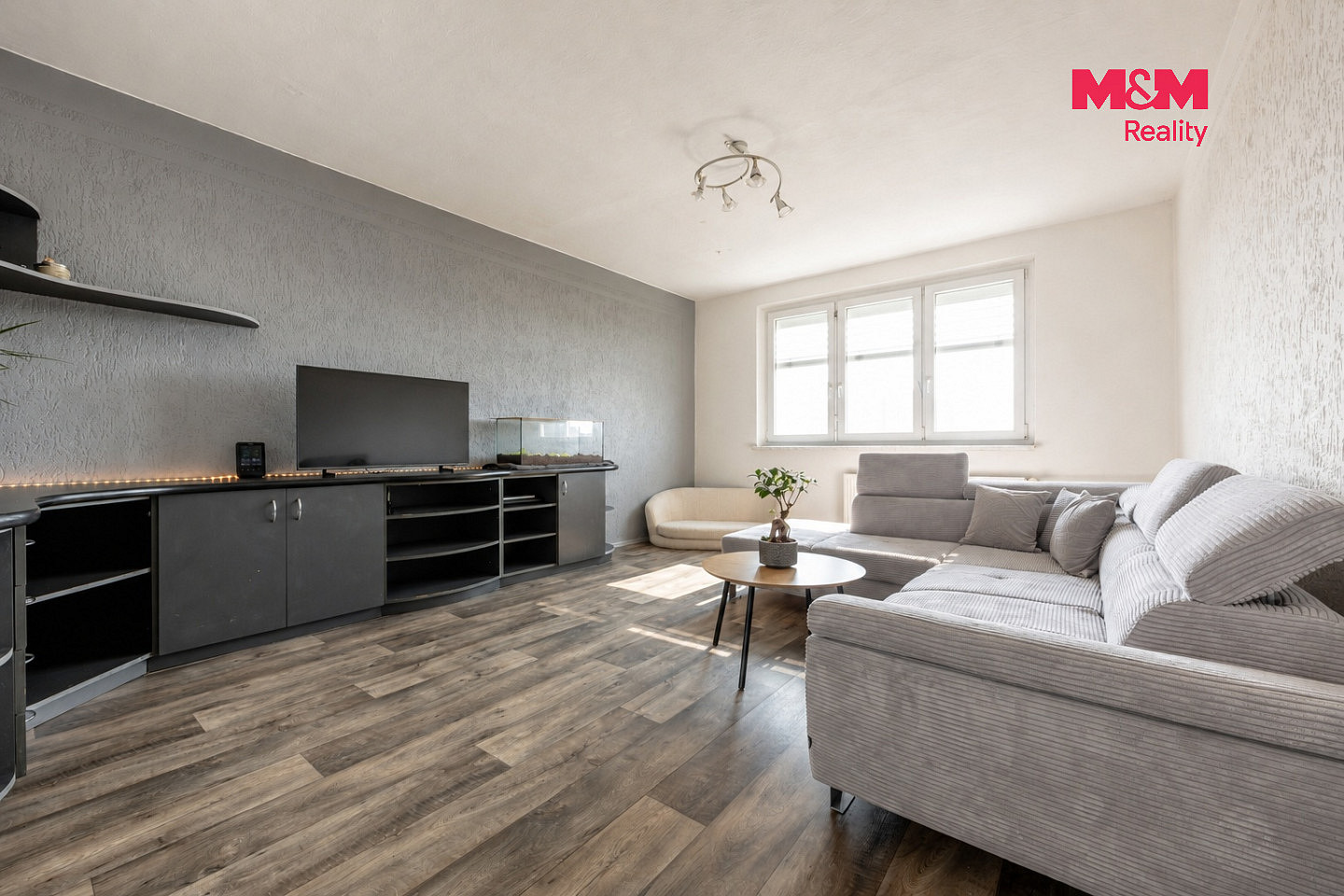 Prodej bytu 3+1 70 m² — photo 2