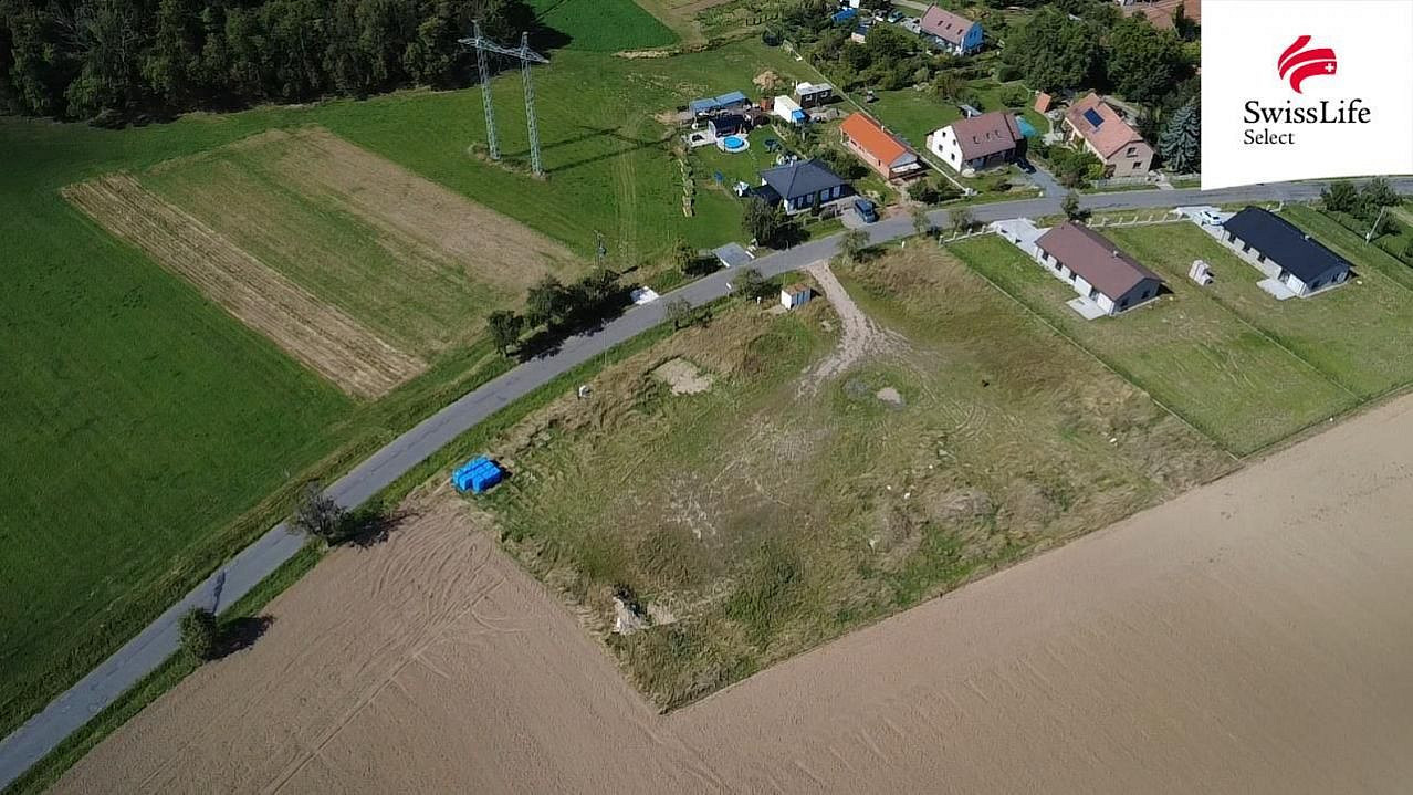 Prodej stavebního pozemku 1 207 m² – fotografie 3