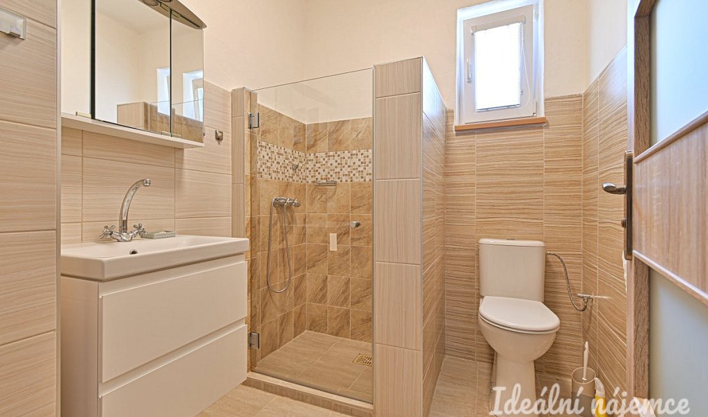 Pronájem bytu 3+1 180 m², Brno – náhled fotky 16
