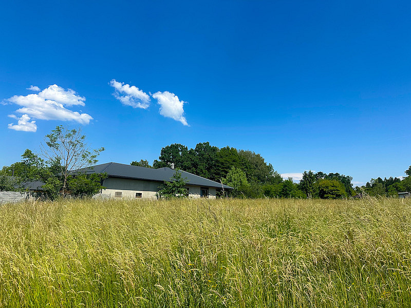 Prodej stavebního pozemku 2 305 m²