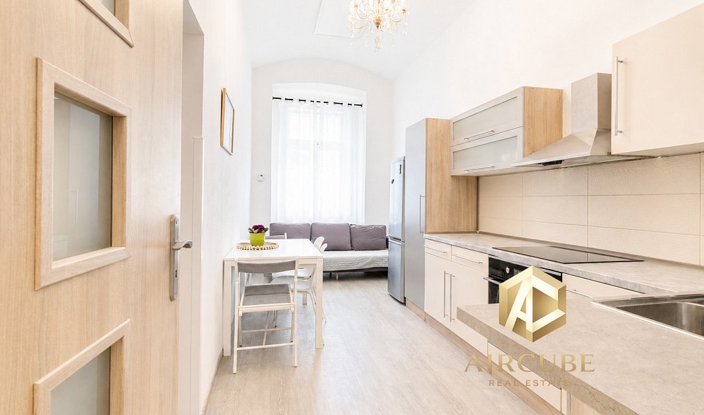 Pronájem bytu 2+kk 45 m², Praha – náhled fotky 4