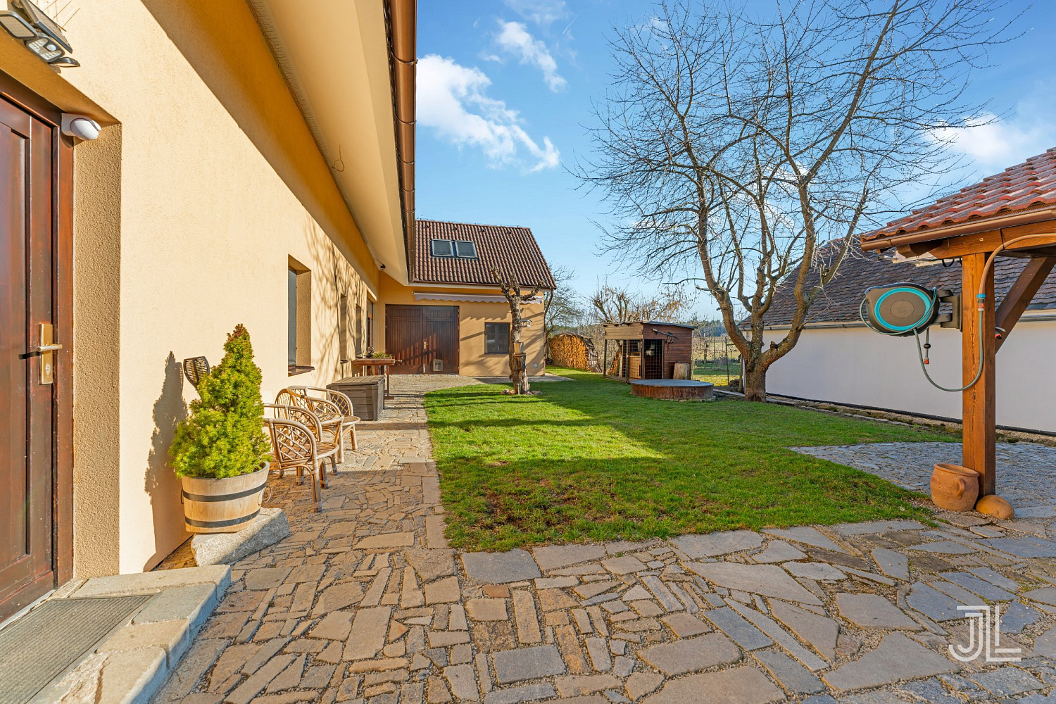 Prodej domu 355 m² s pozemkem 648 m² – fotografie 5