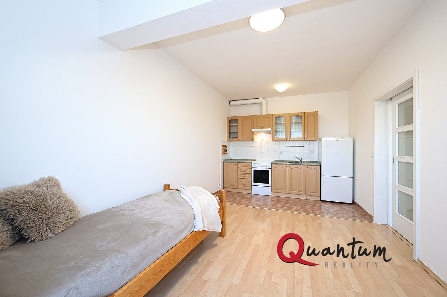 Pronájem bytu 2+kk 50 m² – fotografie 3