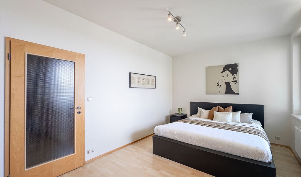 Prodej bytu 2+kk 64 m², Praha – náhled fotky 12