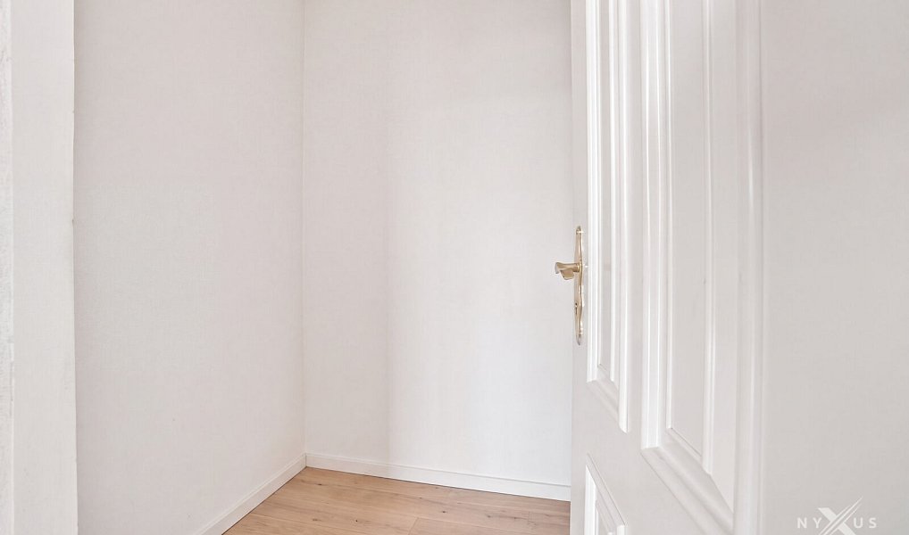 Prodej bytu 1+kk 24 m², Praha – náhled fotky 9