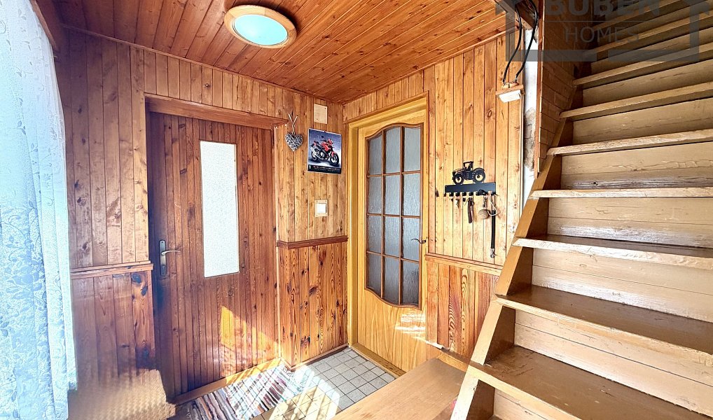 Prodej domu 200 m² s pozemkem 1 939 m², Ošelín – náhled fotky 42