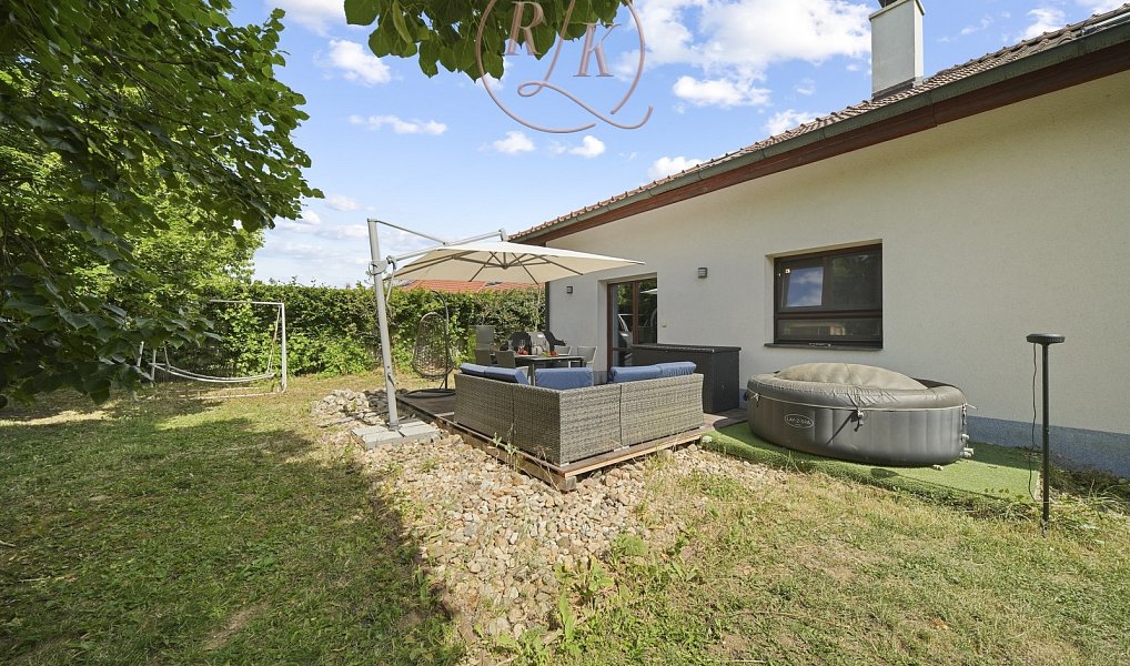 Prodej domu 260 m² s pozemkem 1 550 m², Dolní Kounice – náhled fotky 46