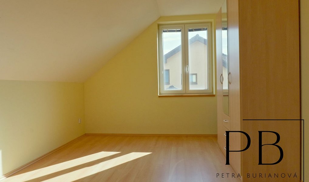 Prodej domu 145 m² s pozemkem 444 m², Ivančice – náhled fotky 17