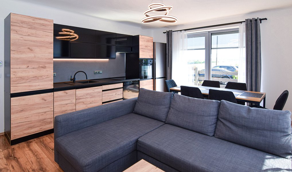 Prodej obchodních prostor 249 m², Říčany – náhled fotky 33
