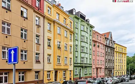 Prodej bytu 1+kk 20 m², Horní, Praha 4 - Nusle