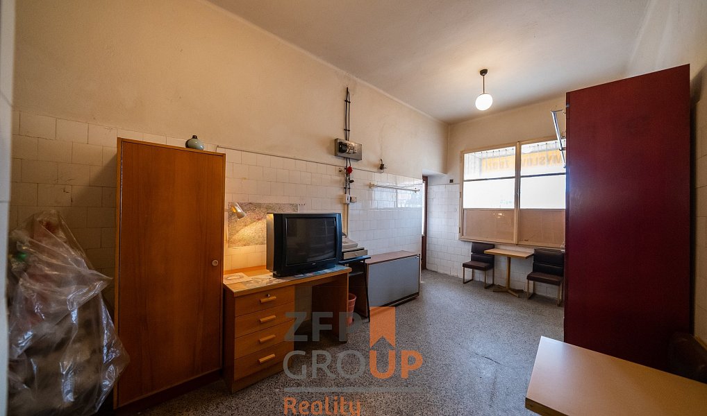 Prodej obchodních prostor 470 m², Šatov – náhled fotky 9