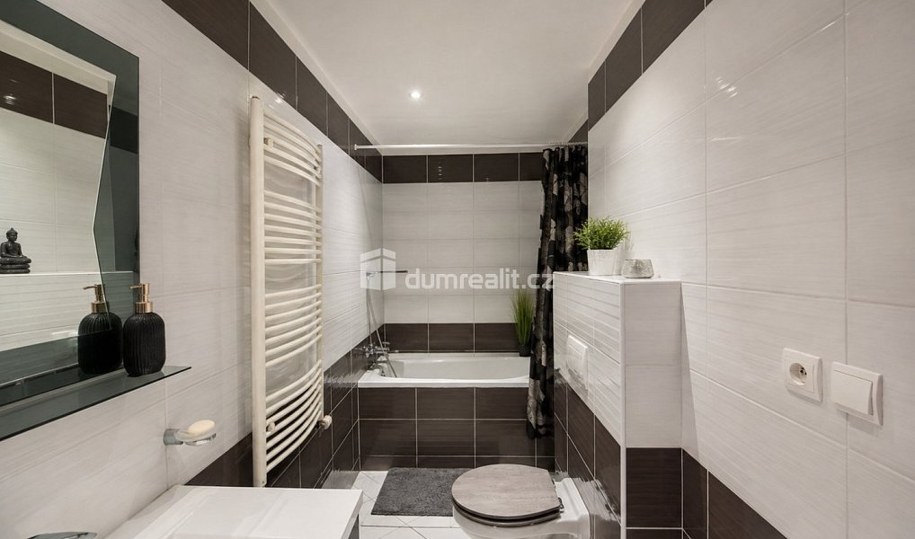 Prodej domu 195 m² s pozemkem 725 m², Ústí nad Labem – náhled fotky 4