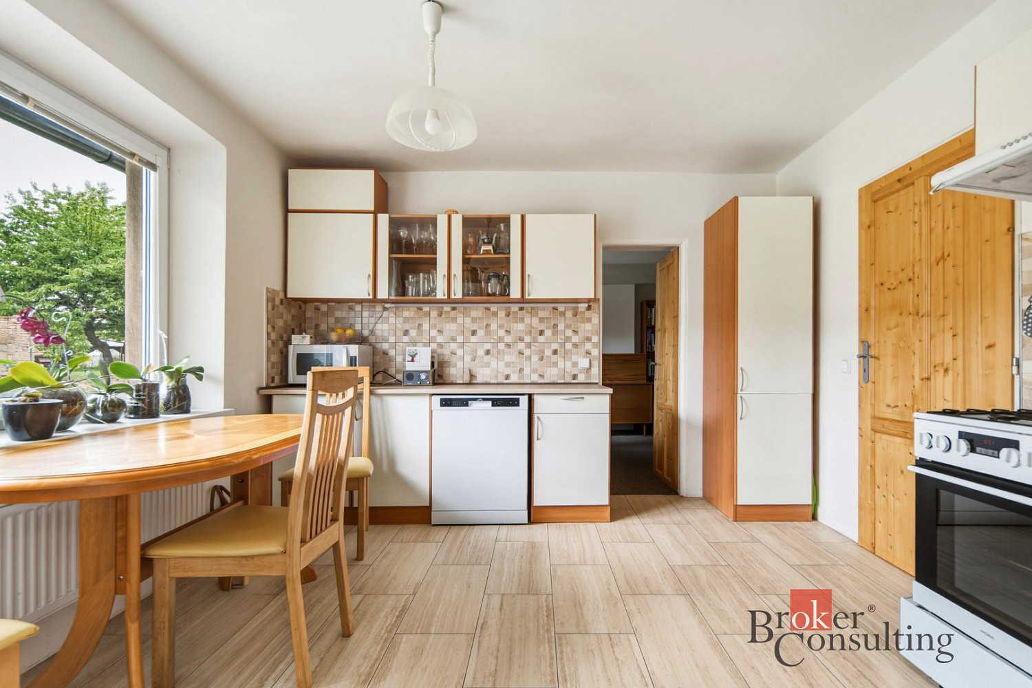 Prodej domu 180 m² s pozemkem 1 396 m² – fotografie 4