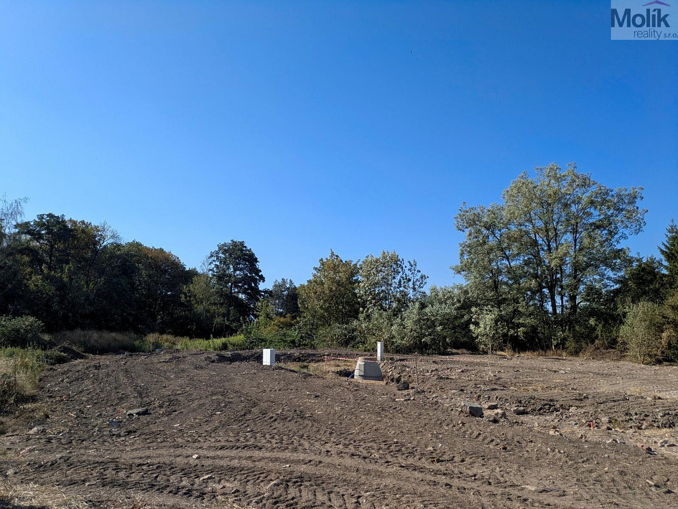 Prodej stavebního pozemku 1 296 m² – fotografie 5