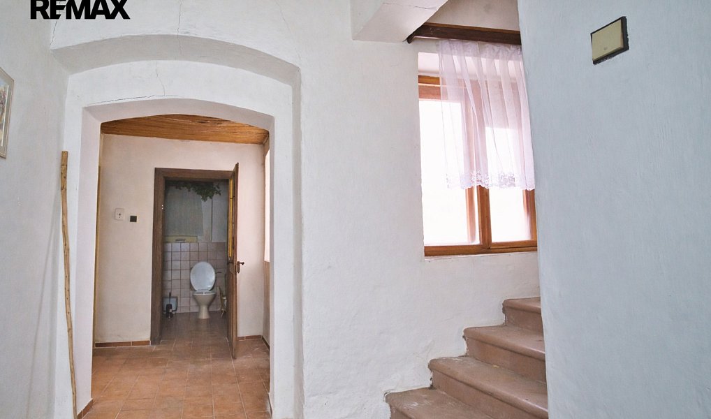 Prodej domu 250 m² s pozemkem 549 m², Krásno – náhled fotky 27