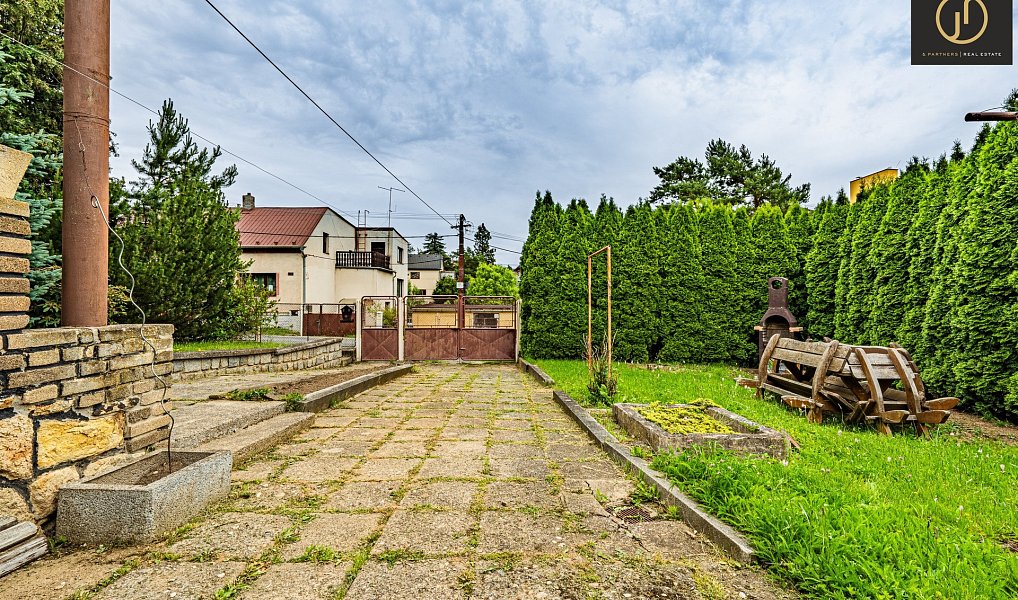 Prodej domu 277 m² s pozemkem 1 132 m², Lhota – náhled fotky 24
