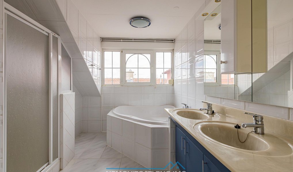 Prodej bytu atypického 310 m², Znojmo – náhled fotky 38