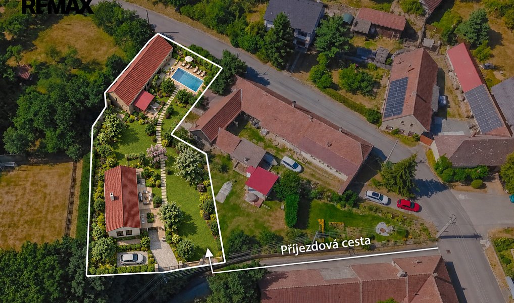 Prodej pozemku, 1600 m², Třebíč, Benetice