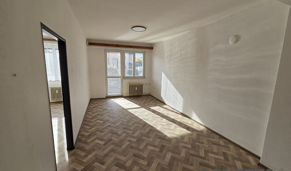 Pronájem bytu 3+1 61 m², Hořice – náhled fotky 3