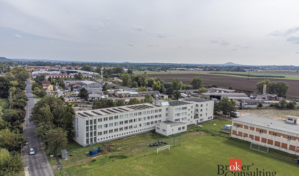 Pronájem bytu 3+kk 68 m², Mlékojedy – náhled fotky 10