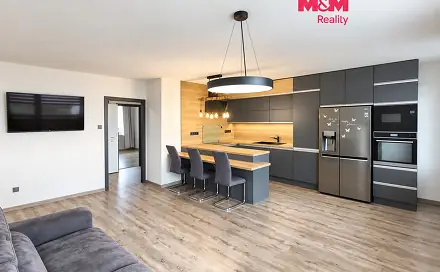 Prodej bytu 3+kk 68 m², Okružní, Most