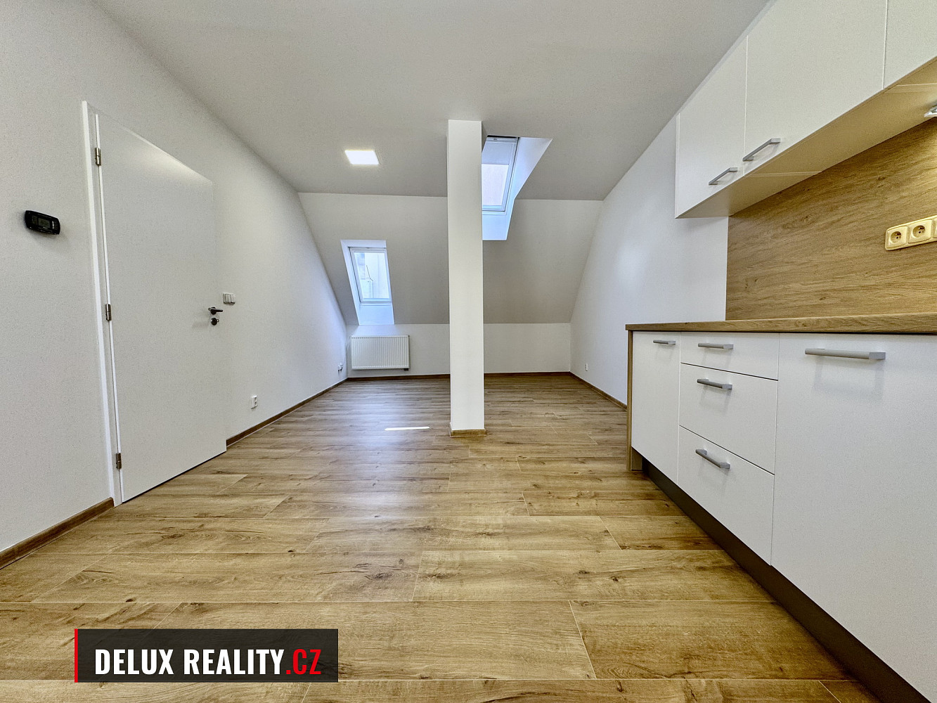 Pronájem bytu 2+kk 52 m² – fotografie 3