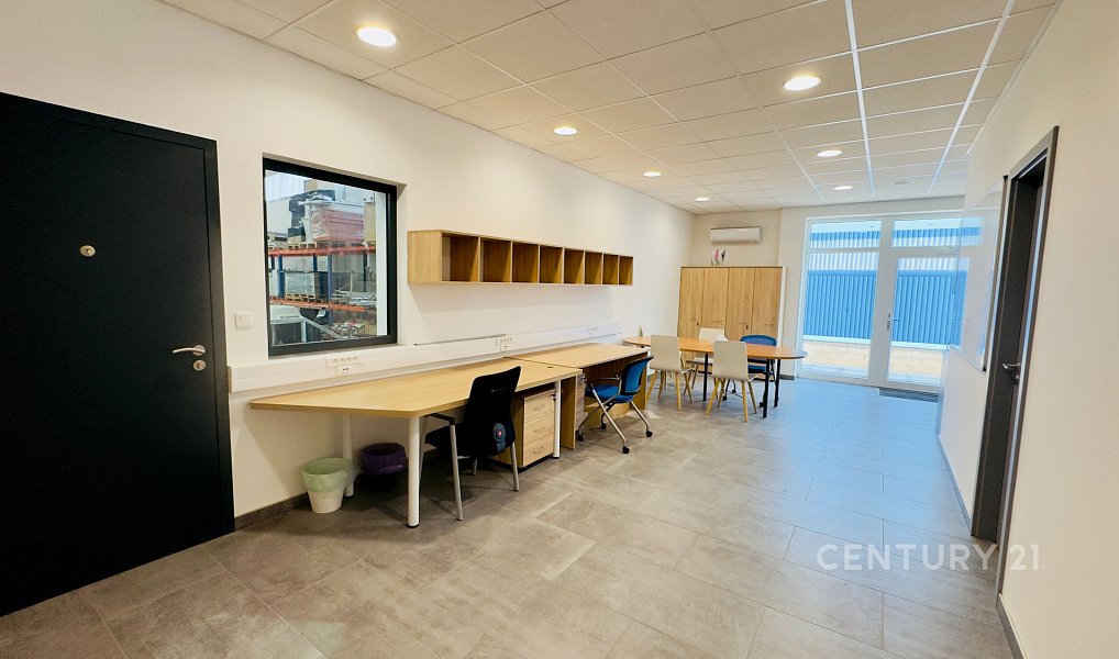 Pronájem skladovacích prostor 536 m², Znojmo – náhled fotky 18