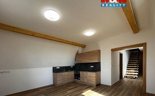 Pronájem bytu 2+kk 80 m², Dobrovského, Lanškroun - Žichlínské Předměstí, okres Ústí nad Orlicí