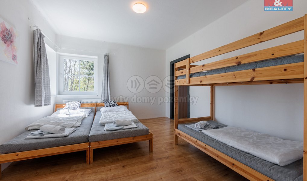 Prodej domu 293 m² s pozemkem 853 m², Vejprty – náhled fotky 7
