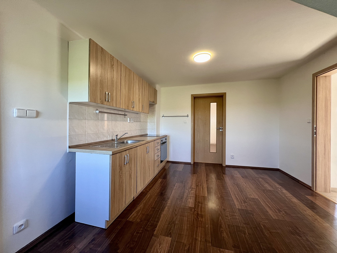 Pronájem bytu 3+1 73 m² – fotografie 5