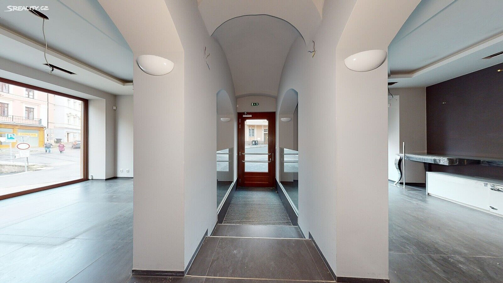 Prodej obchodních prostor 150 m² — photo 4