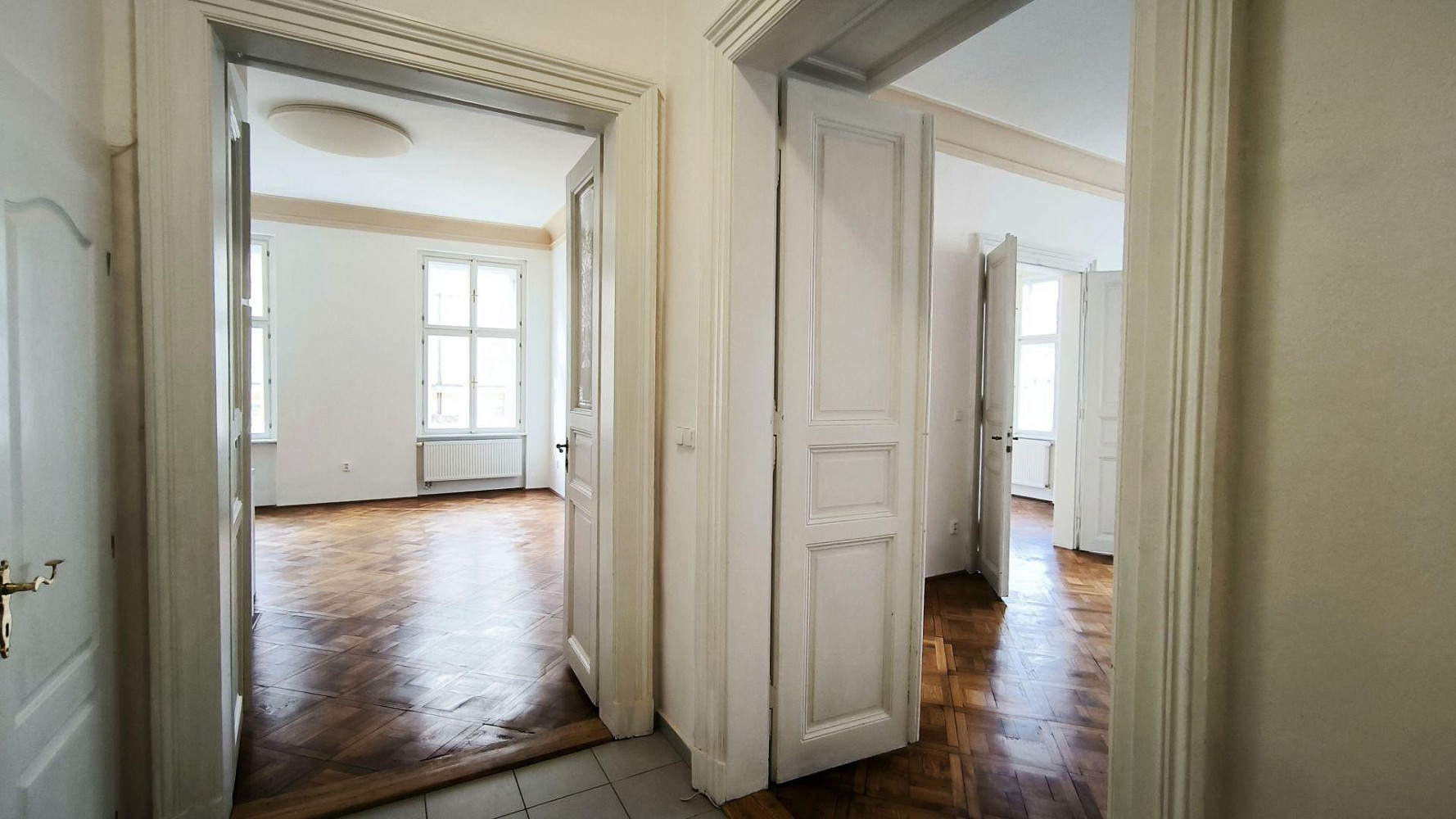Pronájem bytu 3+kk 100 m² – fotografie 5