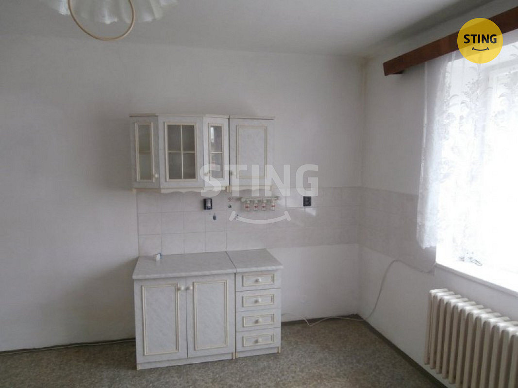 Prodej domu 200 m² s pozemkem 1 747 m² – fotografie 4