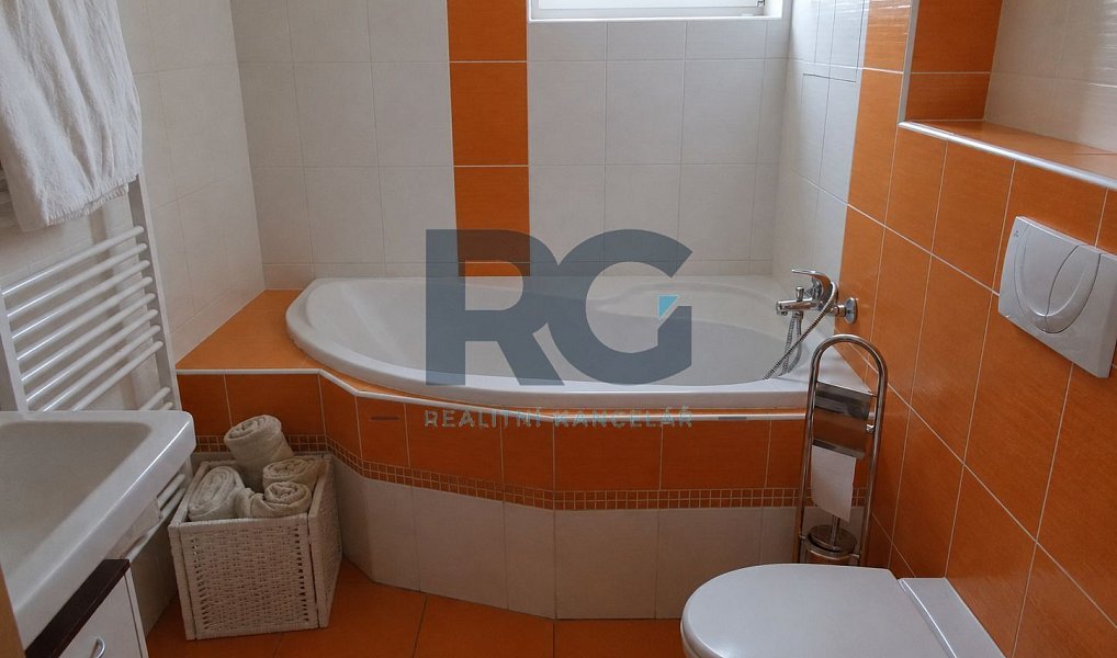 Prodej bytu 2+kk 74 m², Písek – náhled fotky 7