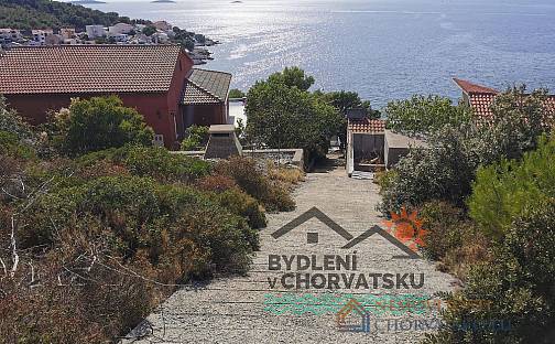 Prodej stavebního pozemku 908 m², Bilo, Chorvatsko