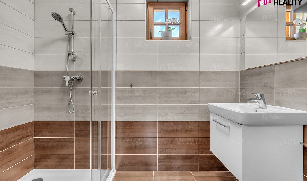 Prodej ubytovacího objektu 184 m², Orlické Záhoří – náhled fotky 12