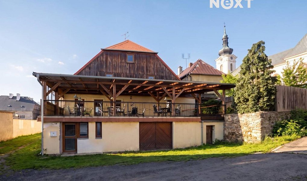 Prodej domu 600 m² s pozemkem 452 m², Teplá – náhled fotky 2