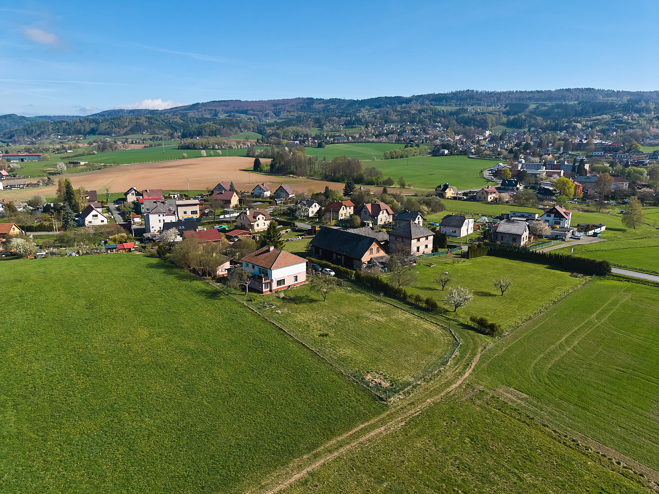 Prodej domu 240 m² s pozemkem 2 173 m² – fotografie 3