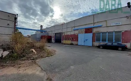 Pronájem skladovacích prostor 3 600 m², Český Brod, okres Kolín