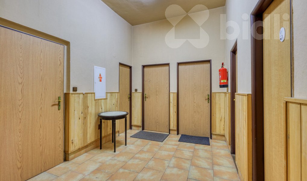 Pronájem skladovacích prostor 280 m², Dolní Bousov – náhled fotky 30